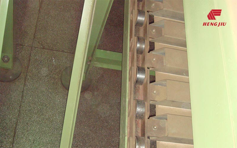 chaîne pour machine à tabac