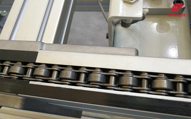 chaînes pour ligne de production automobile